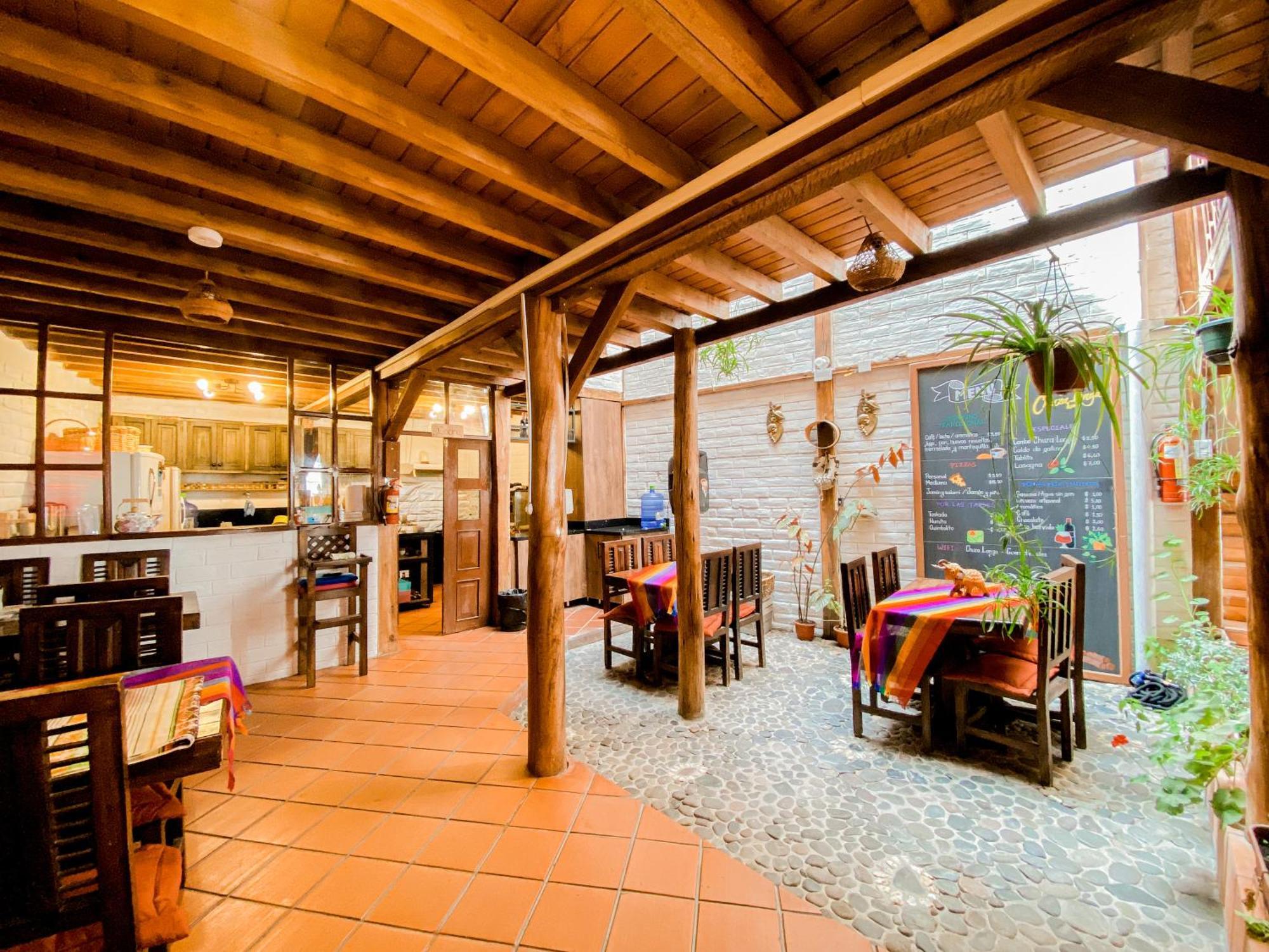 Chuza Longa Home Guamote Exterior photo