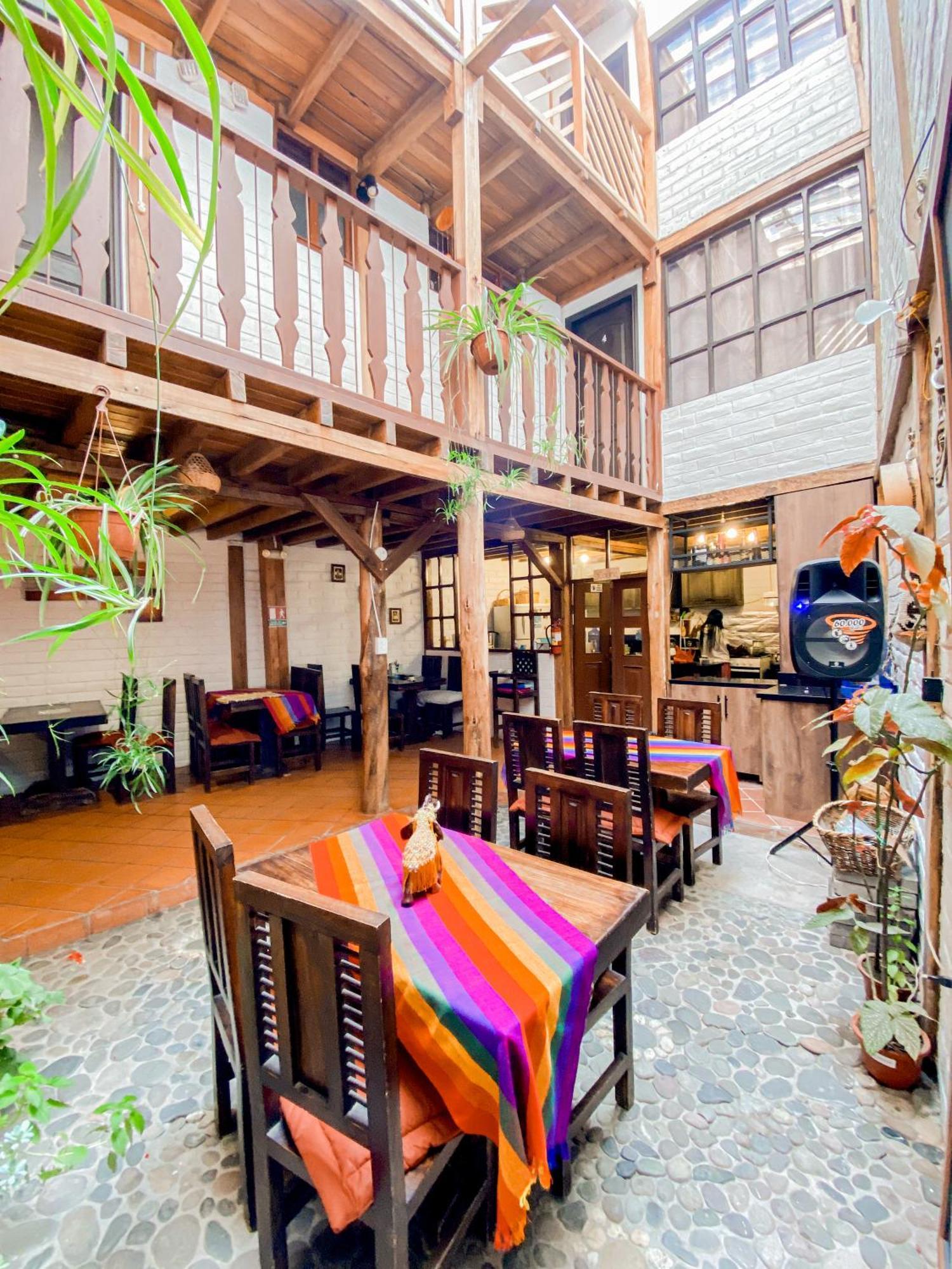 Chuza Longa Home Guamote Exterior photo